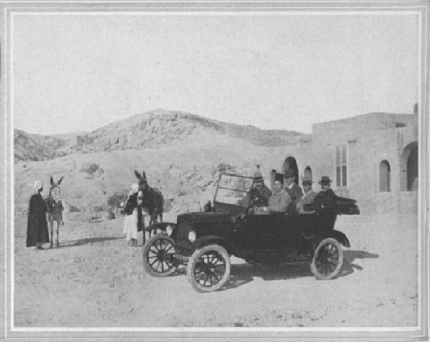 1923 howard carter arthur mace harry burton alfred lucas new car bought for them by lord carnarvon 