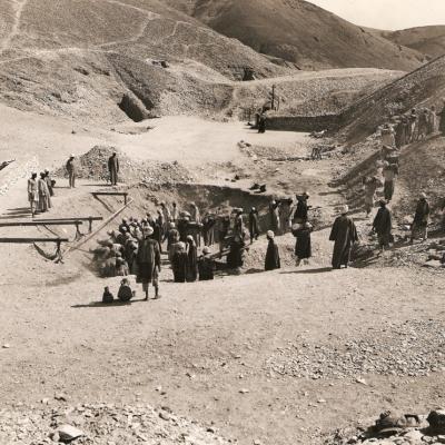 1939 valley of the kings etienne droitron dig area before rest house was built 