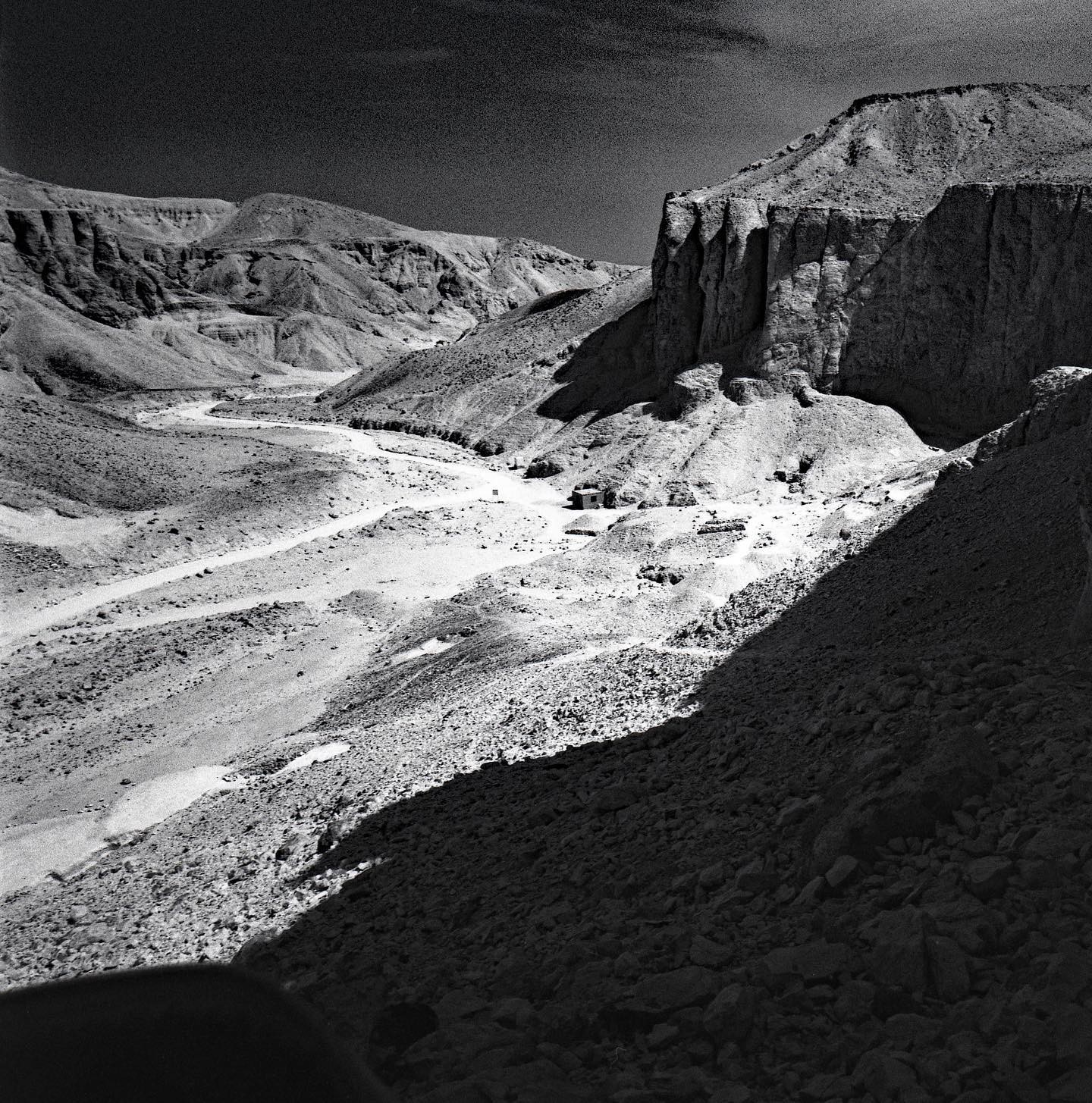 Prise de vue de Karoline Amaury. Collaboration avec l'archéologue Dr Zahi Hawass.