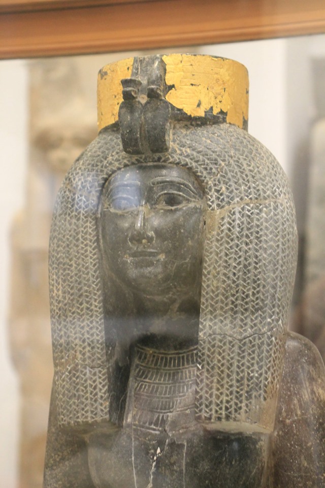 Black granite statue from Karnak. Mother of Tutmosis III. Egyptian museum,Cairo