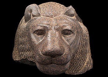 Gargouille avec une tête de lion : Berlin.