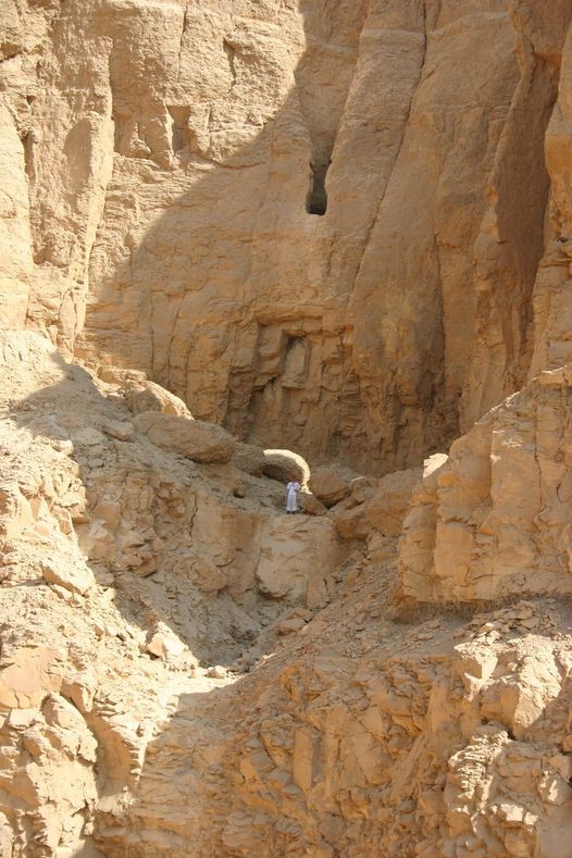 Richard Dick Sellicks Hatchepsout ciff tomb luxor egypt.