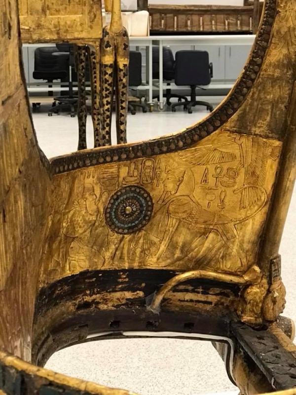chars de touthankhamon_ au nouveau grand musée du Caire