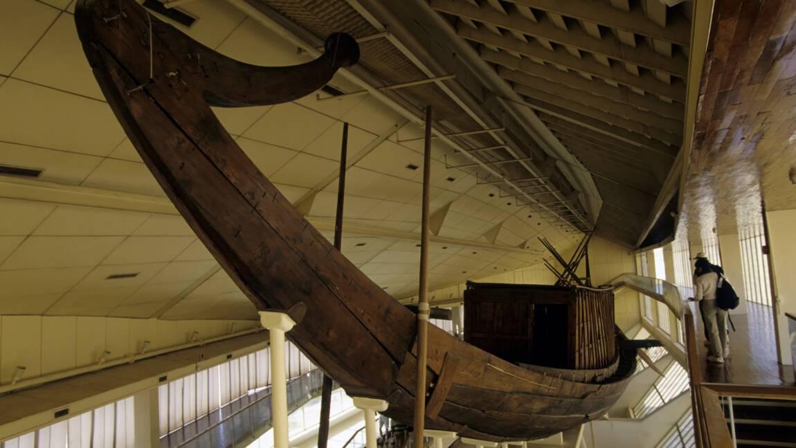 La barque solaire de kheops decouverte en 1954 getty images