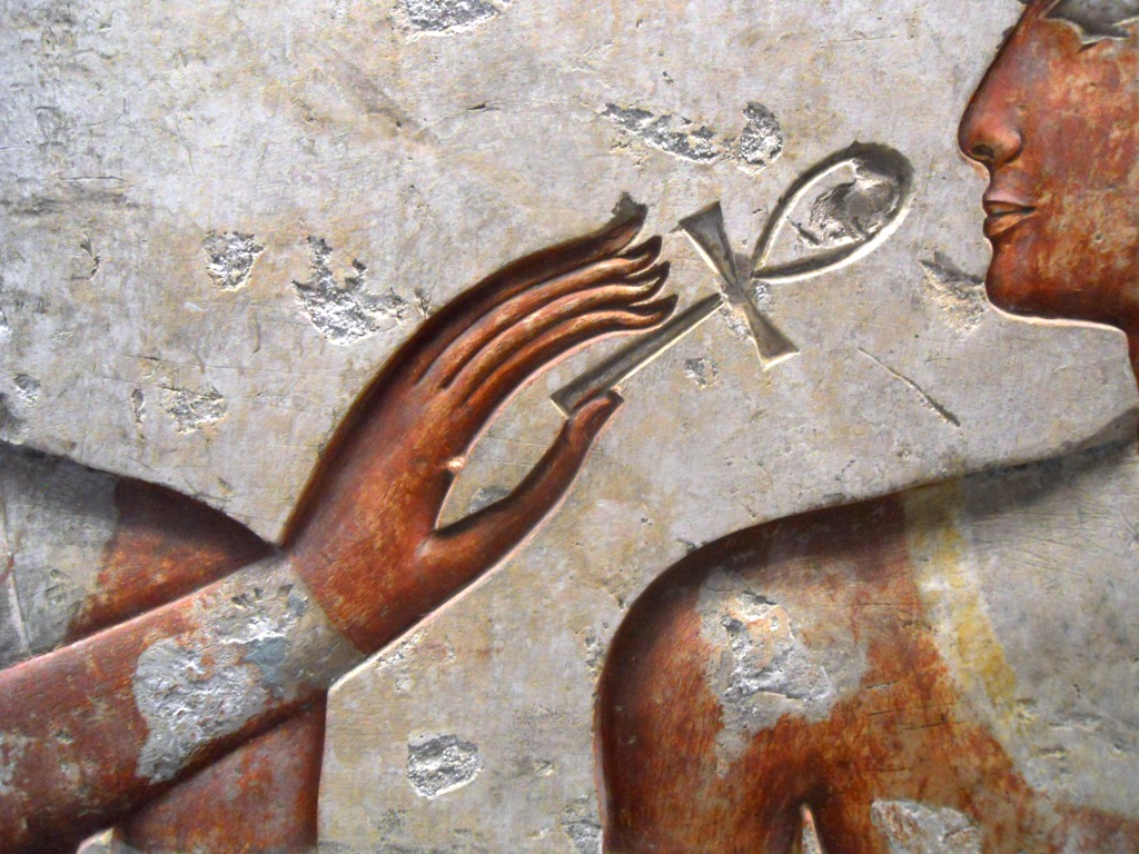 Sokoljan ramses ii among the gods detail hand louvre