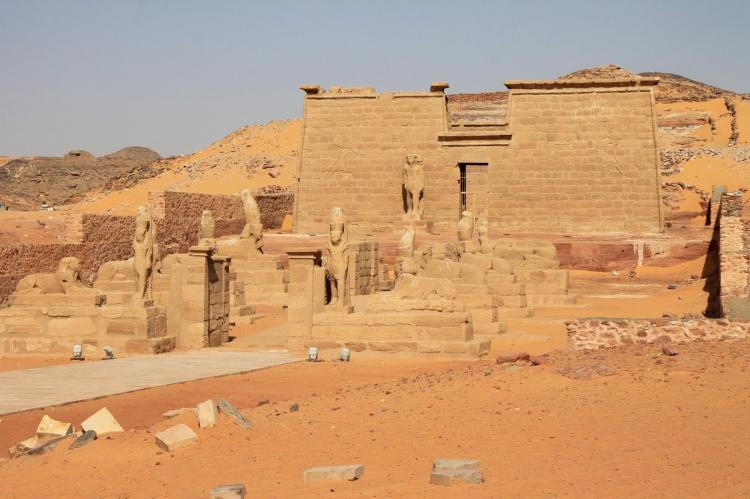 Valley of the lions nubia wadi es sebua rock cut temple of ramses ii relocated rescued