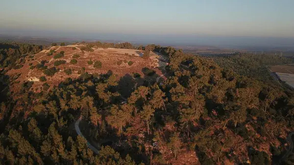 Vue aerienne de tell azekah