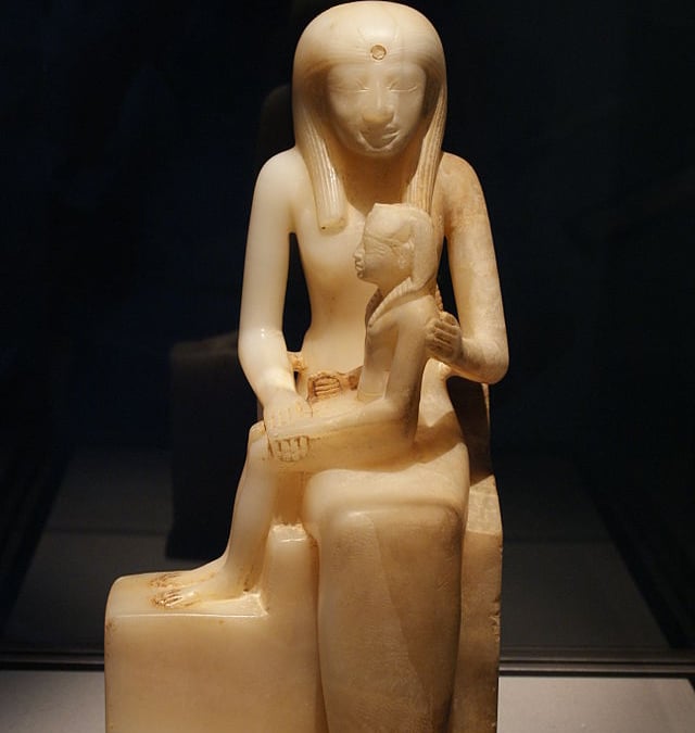 Wla brooklynmuseum statuette of queen ankhnes meryre ii and pepy ii